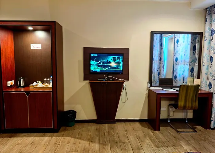 Great Wall Hotel